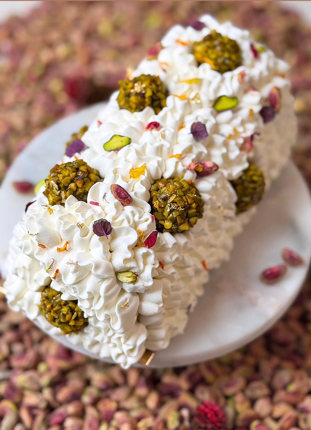 BUCHE PISTACHE BY NOUR KANDLER - 6 personnes